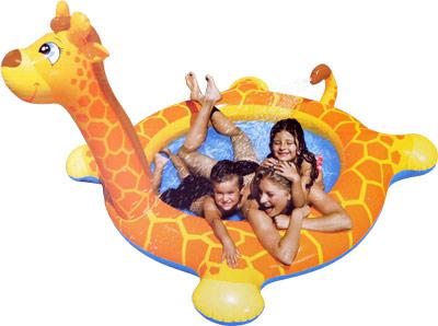 Жираф с разбрызгивателем Intex