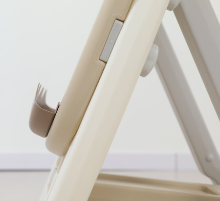 Развивающий детский мольберт UNIX Kids бежевый