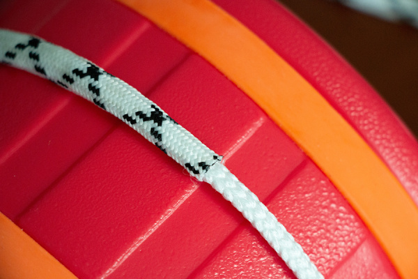 Ходули на веревочках Шагающие камни красные BAONILE