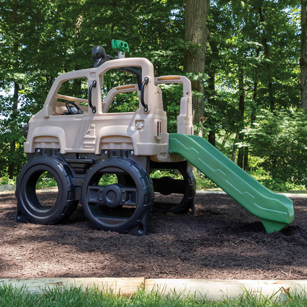 Игровой центр Джип с горкой Step 2