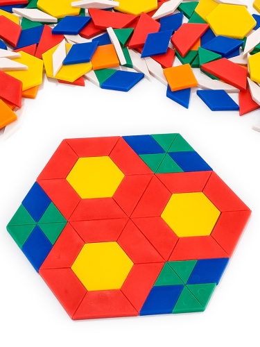 Набор развивающий Геометрическая мозаика (250 элементов) Geomosaic в контейнере Miniland