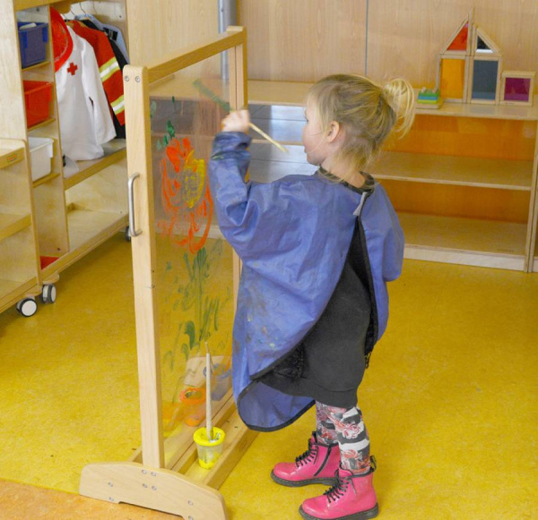 Мольберт прозрачный напольный Masterkids