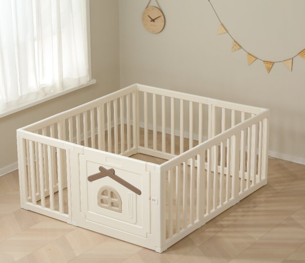 Детский игровой манеж UNIX Kids Classic Tree House 150x130 см Camel