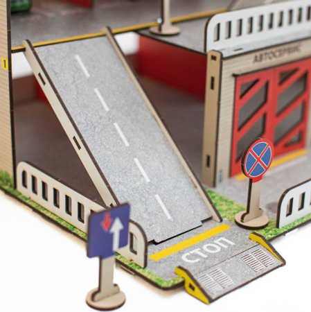 Парковка деревянная с краном M-WOOD