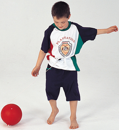 Мяч со шнуром для игры в помещении 20 см Weplay