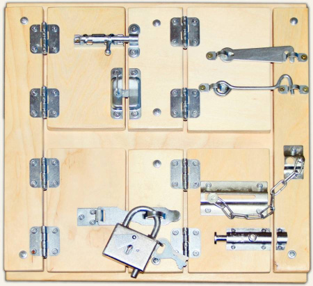 Тактильно-развивающая панель Замочки Romsens