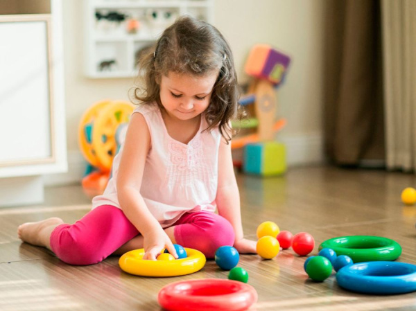 Мячи игровые резиновые Universal Balls Maxi 12,5 см, 4 штуки Ledraplastic