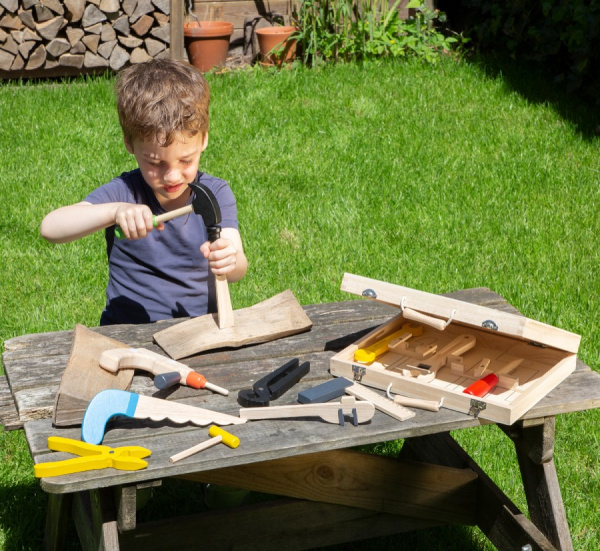 Игровой набор Инструменты в чемоданчике New Classic Toys