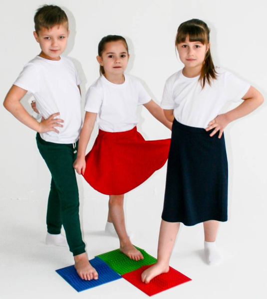 Коврик с шипами квадратный 24х24 см, 1 штука Тех-пласт