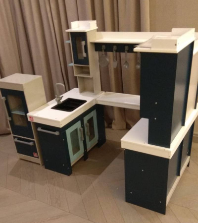 Большая кухня Семья Step 2