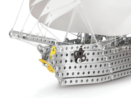 Металлический конструктор Парусник 1520 деталей Eitech