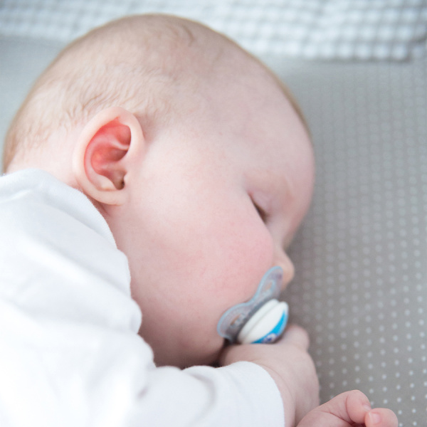 Детский шестиугольный манеж с бампером Adam&Owl, белый Roba