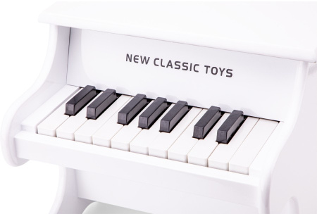 Игрушка музыкальная Пианино белое New Classic Toys