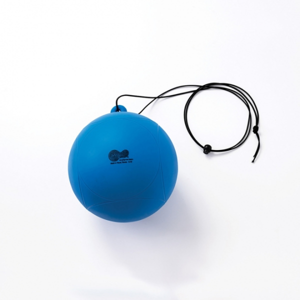 Мяч со шнуром для игры в помещении 20 см Weplay