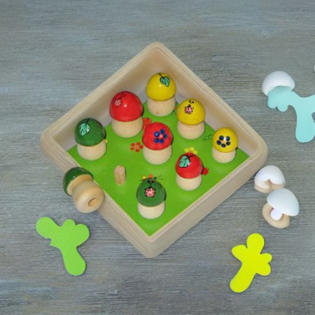 Грибочки на поляне, 9 штук Русская народная игрушка