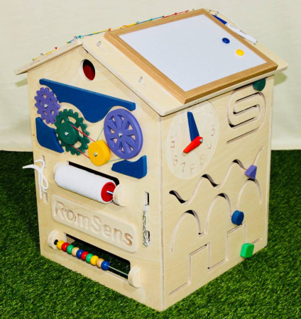 Бизихаус Развивающий домик Romsens