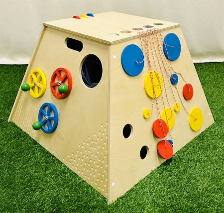 Тактильно-развивающий комплекс Пирамида Romsens