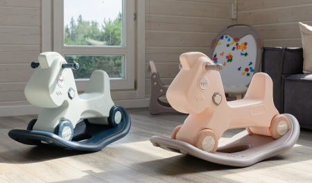 Лошадка-качалка-беговел UNIX Kids розовая