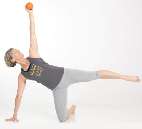 Утяжеленный мяч TOGU Toning Ball 1 кг оранжевый