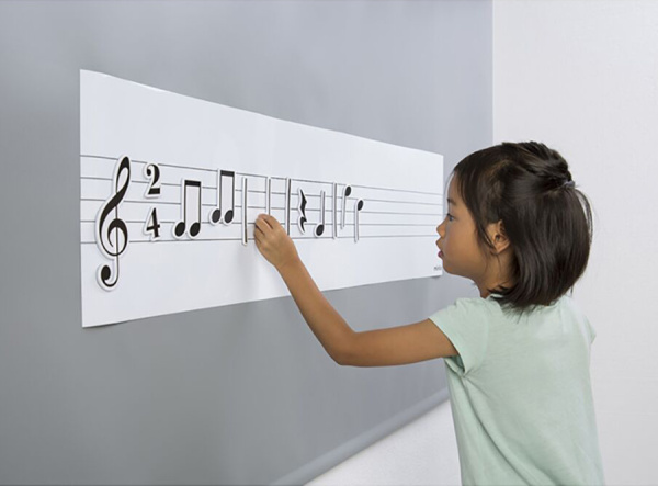 Магнитная лента Нотный стан 120х30 см, 85 музыкальных знаков Miniland
