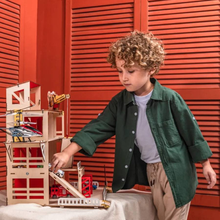 Парковка деревянная с краном M-WOOD