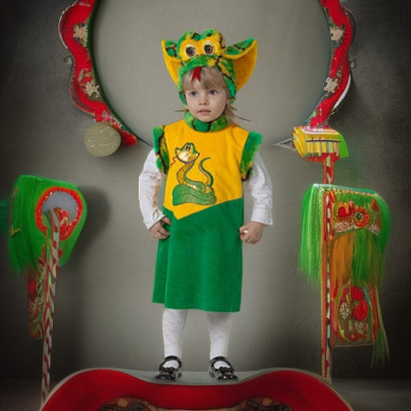 Змейка плюшевая, рост 110 Батик