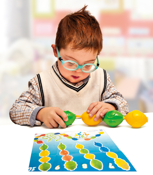 Цепочка Фигурные детали Гигант, 16 деталей Miniland