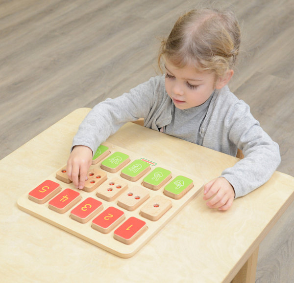 Панель настольная Визуально-тактильная обучающая доска Пальчики и точки 1-5 Masterkids